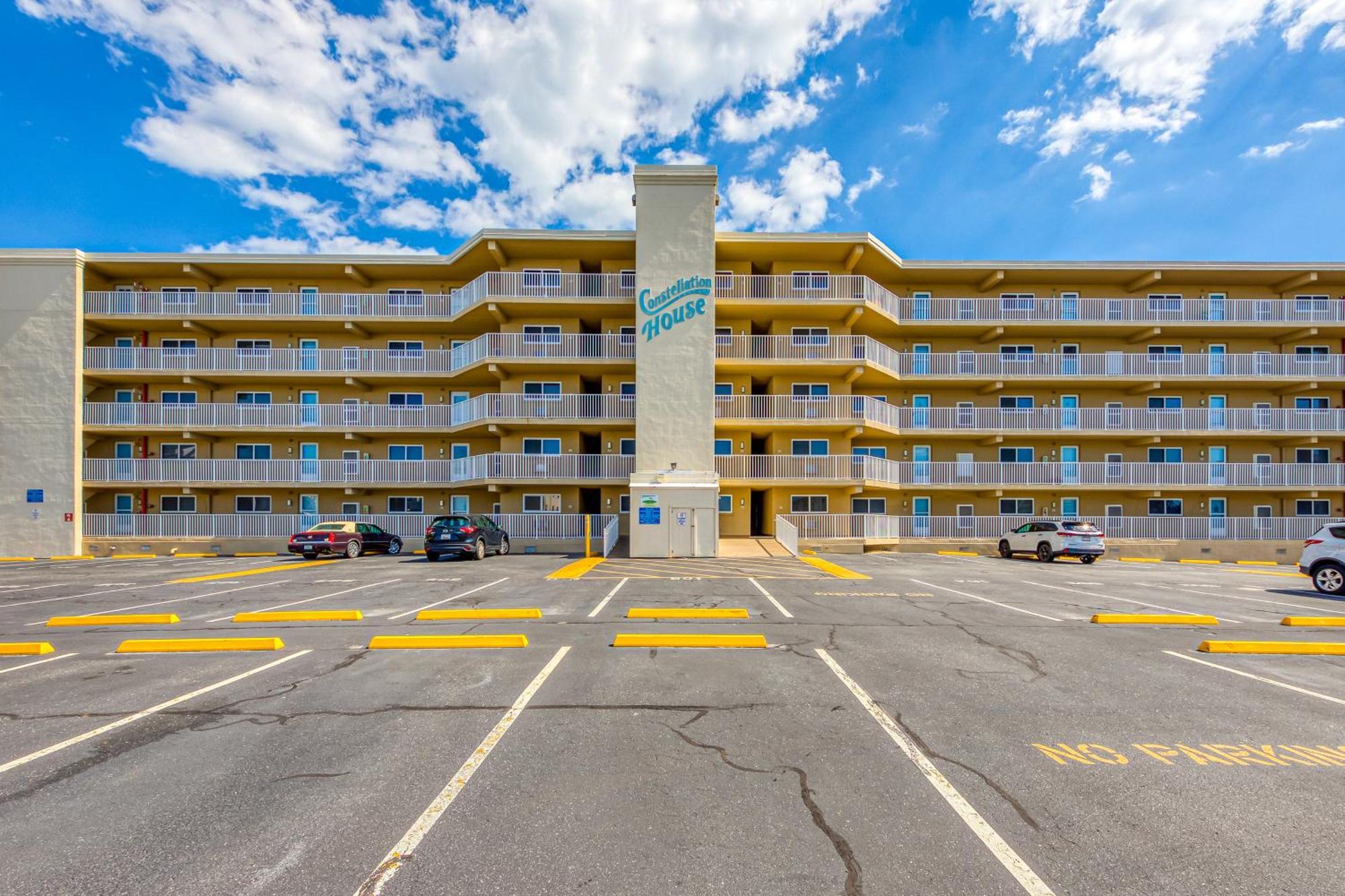 Constellation House Hotel Ocean City Room photo
